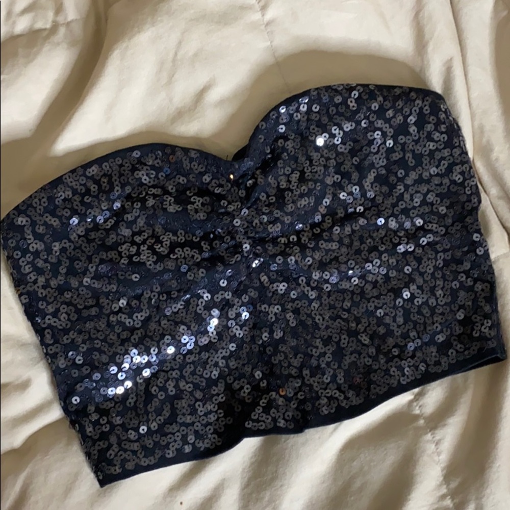 Express sequin top